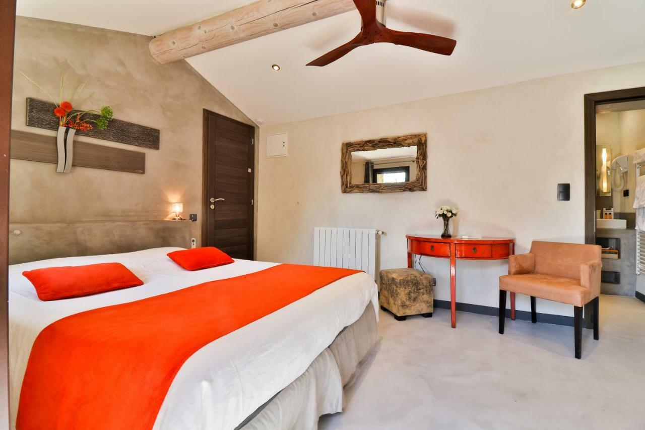 Le Mas De La Lombarde Lourmarin Dış mekan fotoğraf